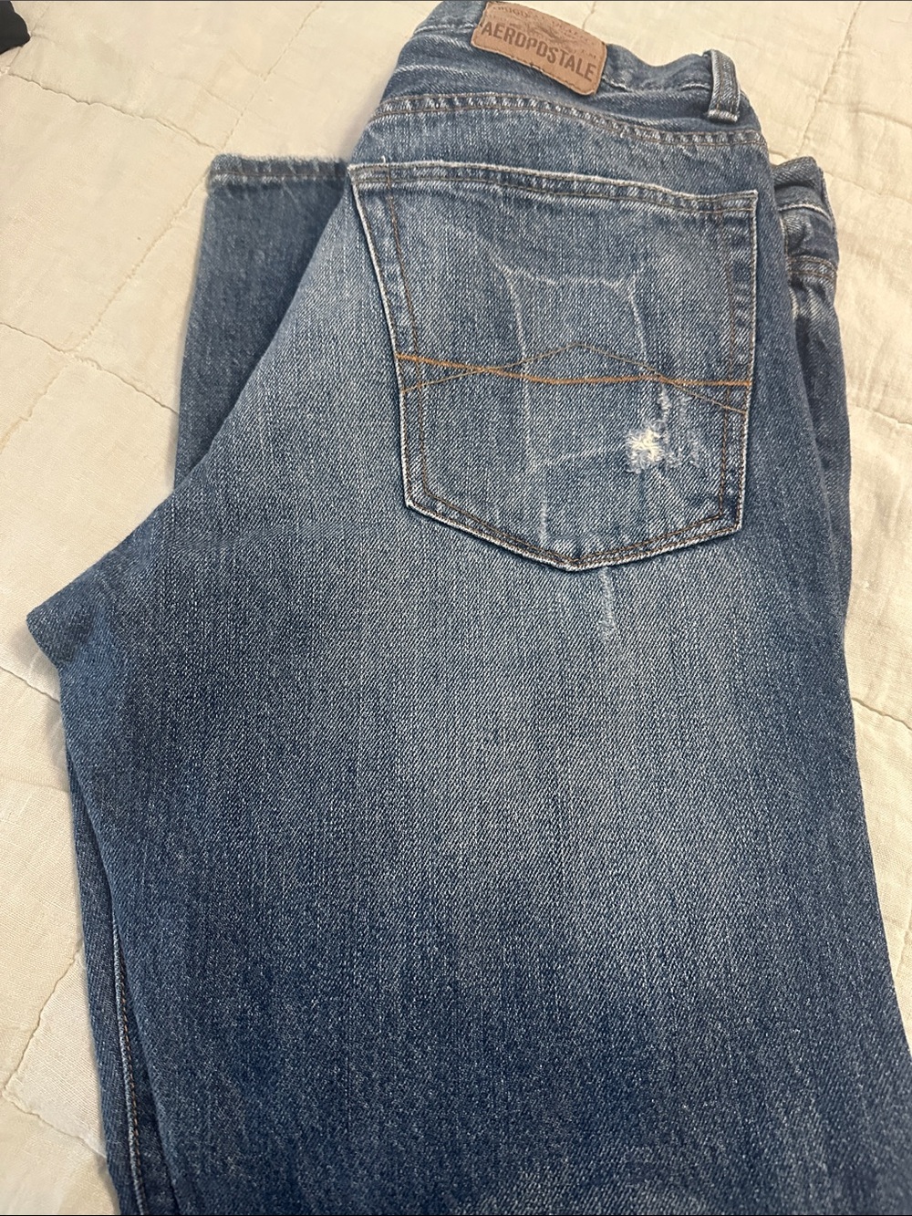 New Aeropostale Men's Straight Leg Blue Denim Jeans 33X32 distressed
